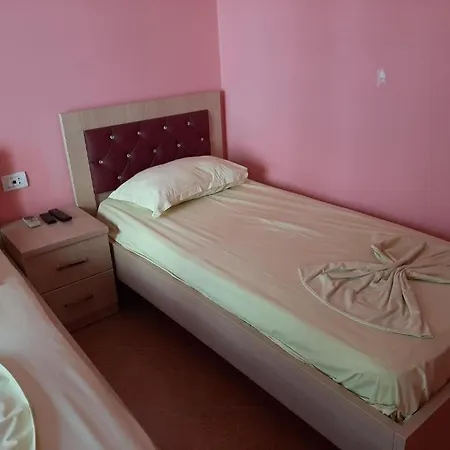 Hotel Besa 3*